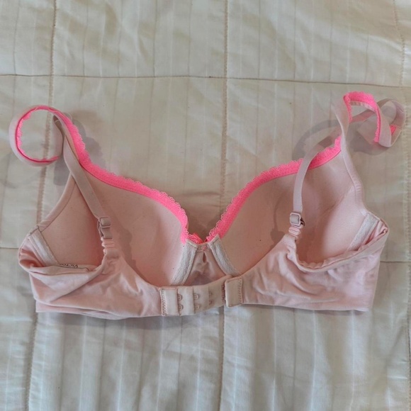 Victoria’s Secret Body by Victoria Lined Demi/Demi-Buste Doublé - Picture 3 of 4